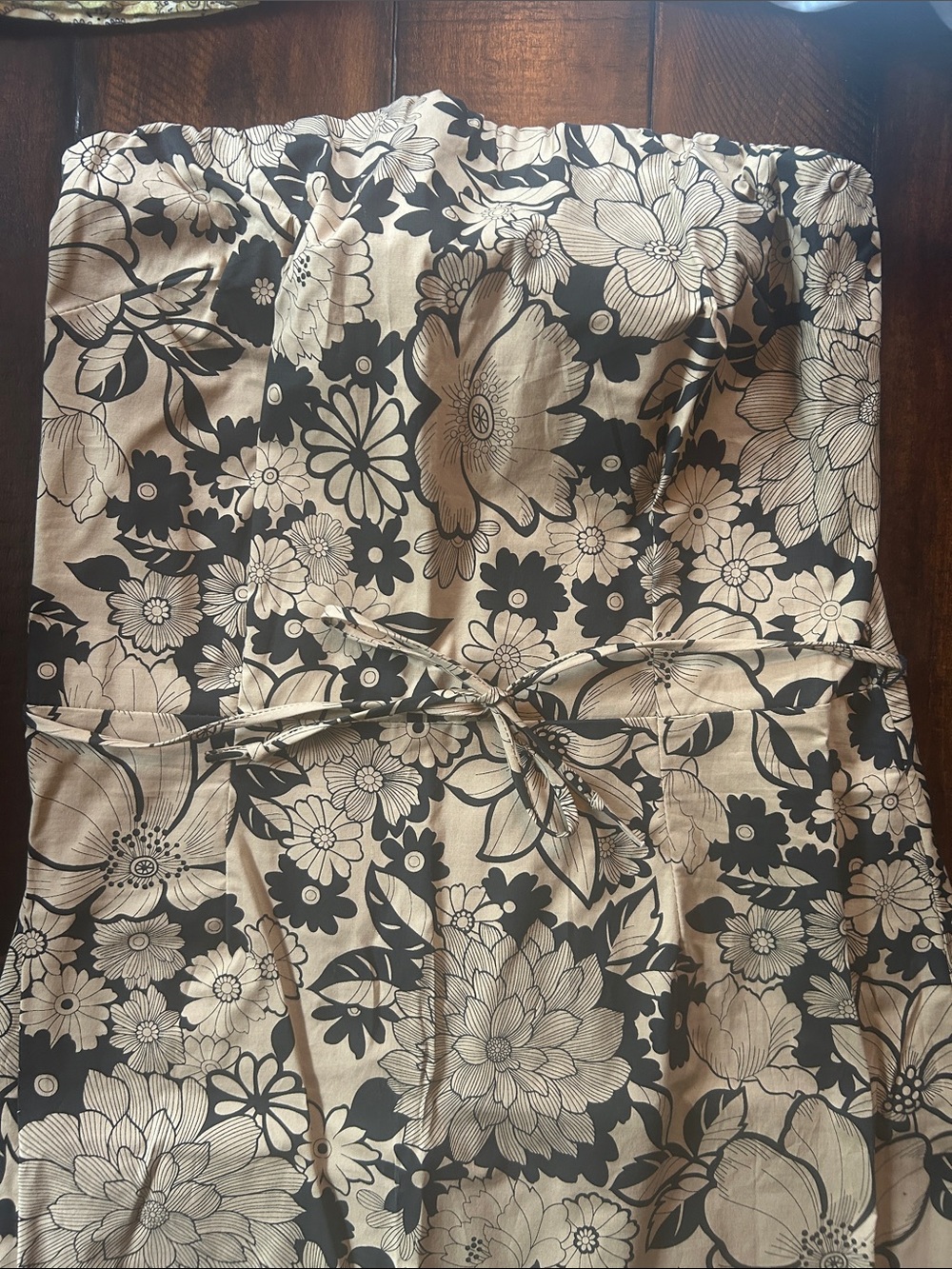 Floral Strapless Summer Dress in Black and Cream